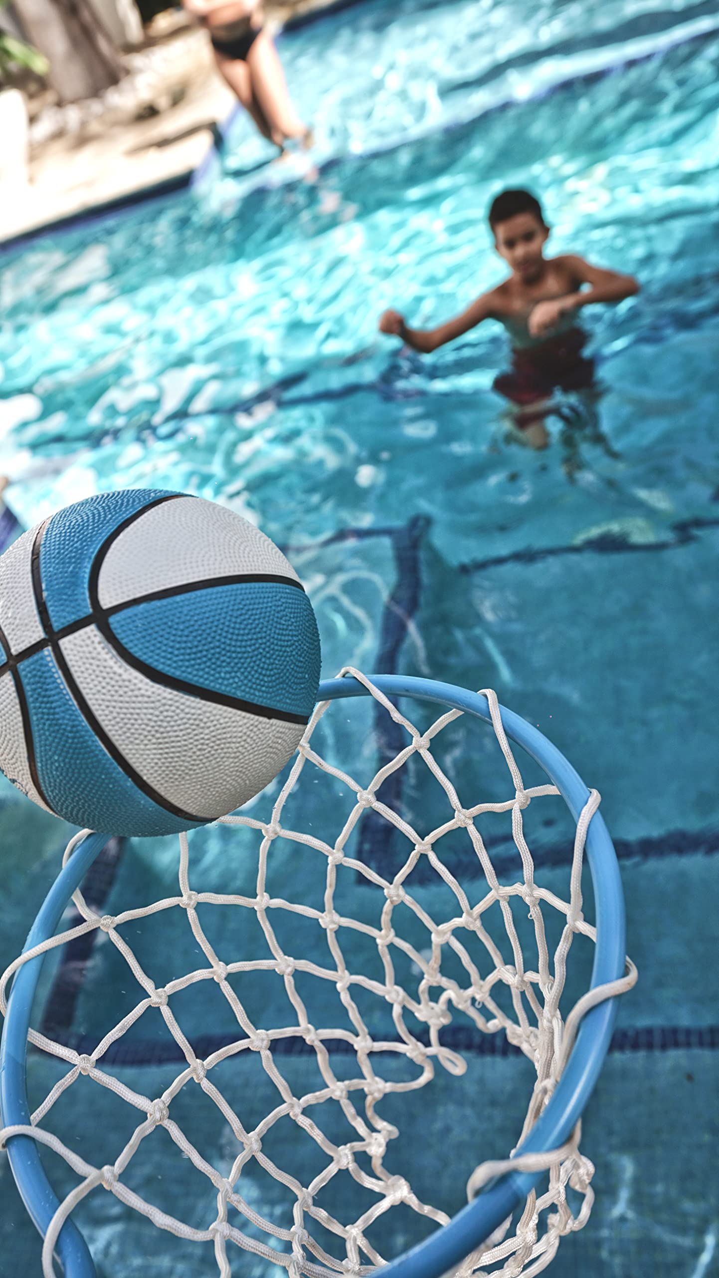 DUNNRITE Products Midsize Water Basketballs - Choose Between Three Colors, for Swimming Pool Basketball Hoops and Swimming Pool Games Blue PoolSport (7.75")