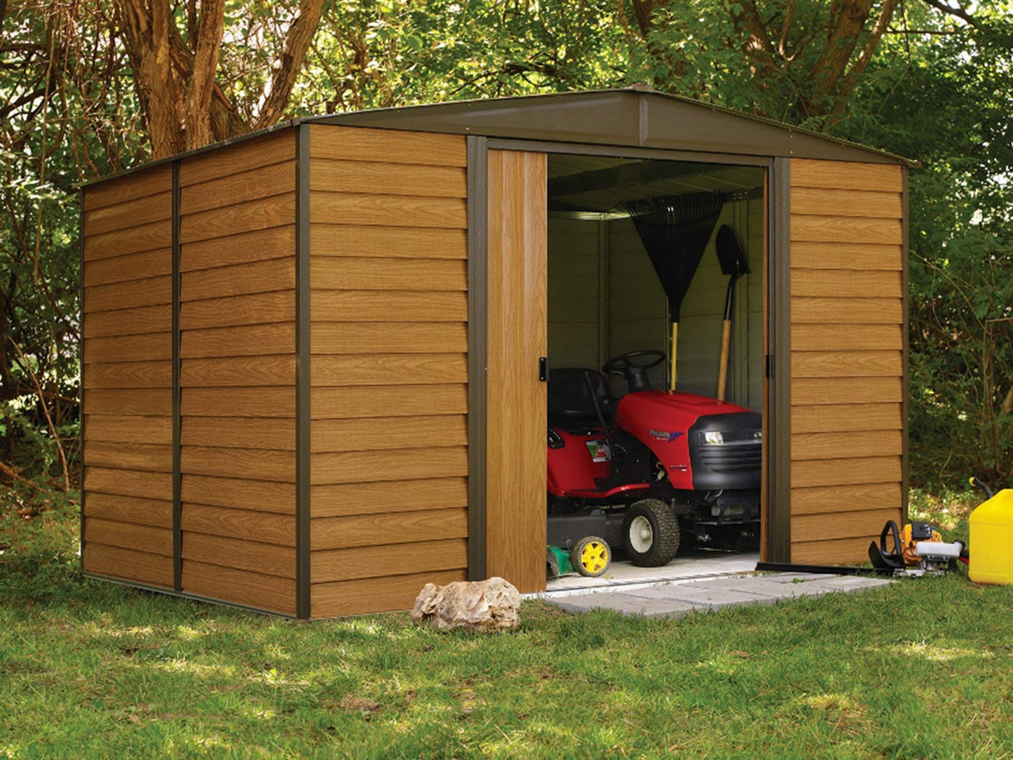 Arrow WR108 Woodridge EG, abri de rangement en acier de 10 x 8 pieds, 10' x 8'