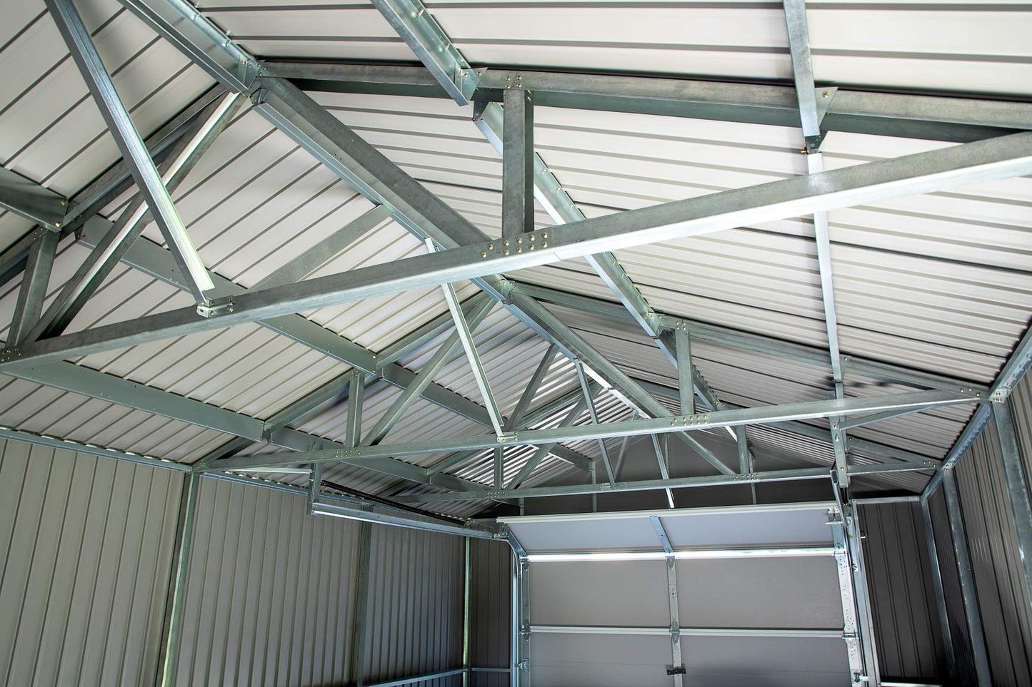 Sojag Everest Galvalume Steel 12' x 20' avec murs extra hauts pour garage, bâtiment de stockage, charbon de bois 12' x 20'