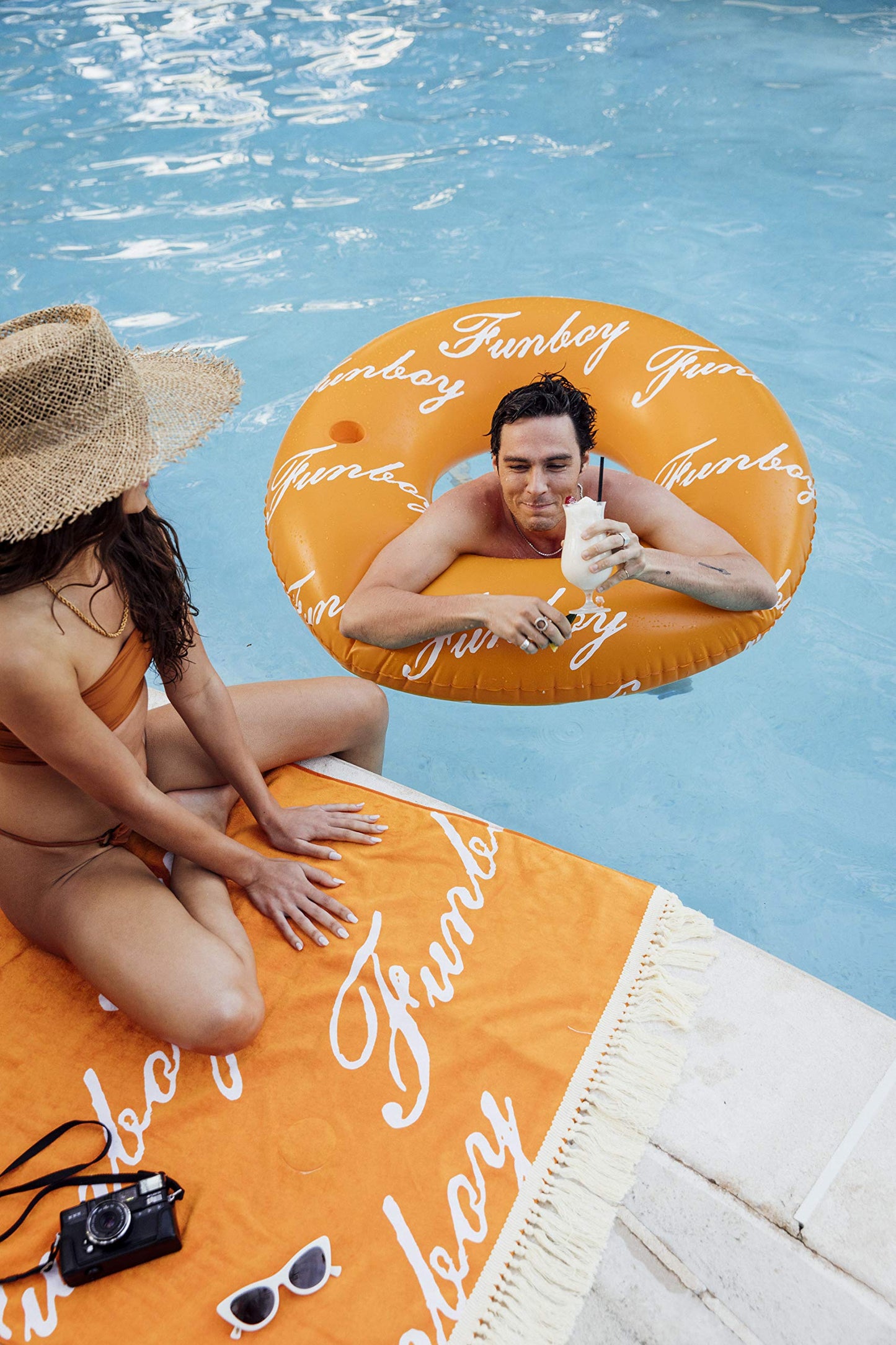 FUNBOY Logo VILLATUBE Villa Tube Float