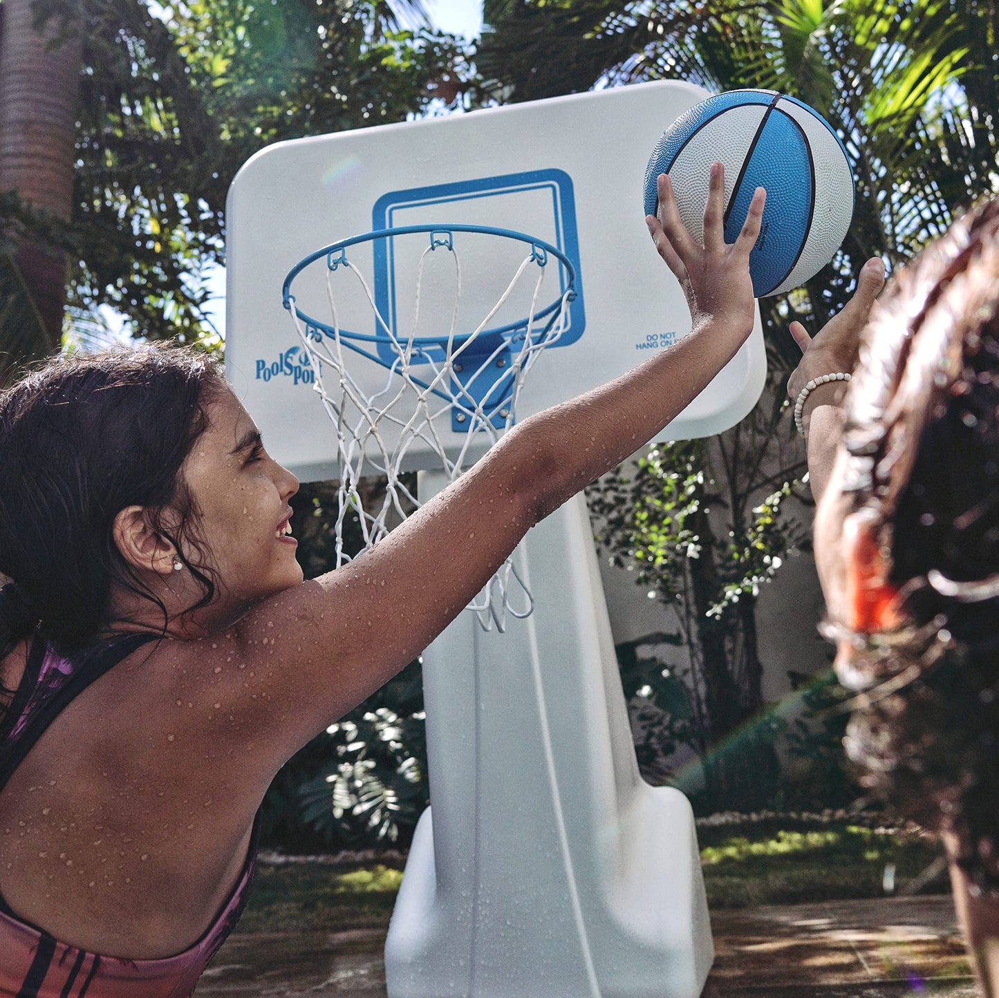 DUNNRITE Products Midsize Water Basketballs - Choose Between Three Colors, for Swimming Pool Basketball Hoops and Swimming Pool Games Blue PoolSport (7.75")