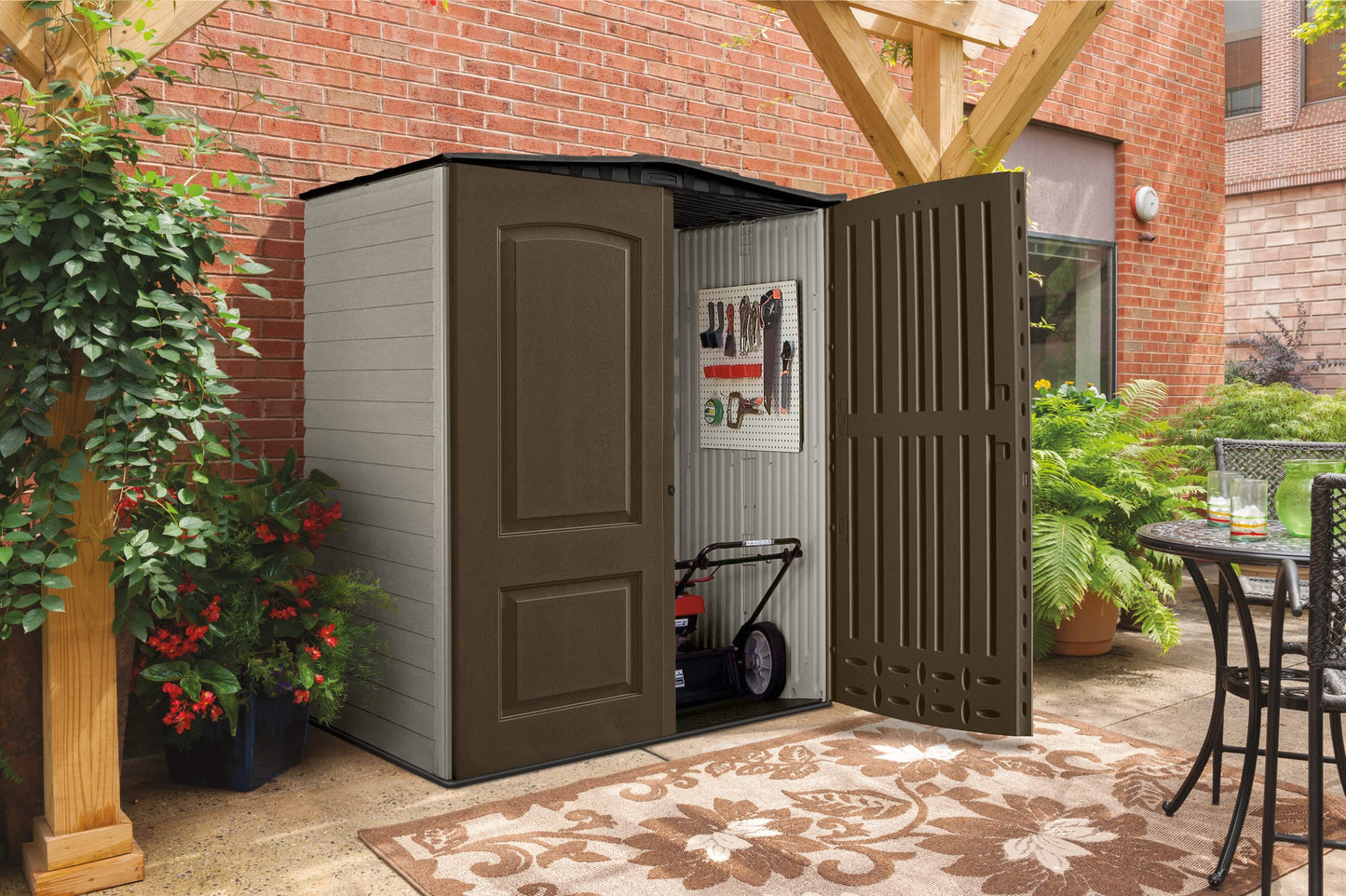 Rubbermaid Medium Vertical Resin Weather Resistant Outdoor Storage Shed, 5 ft. x 4 ft. , Putty/Canteen Brown, for Garden/Backyard/Home/Pool 5'x4'
