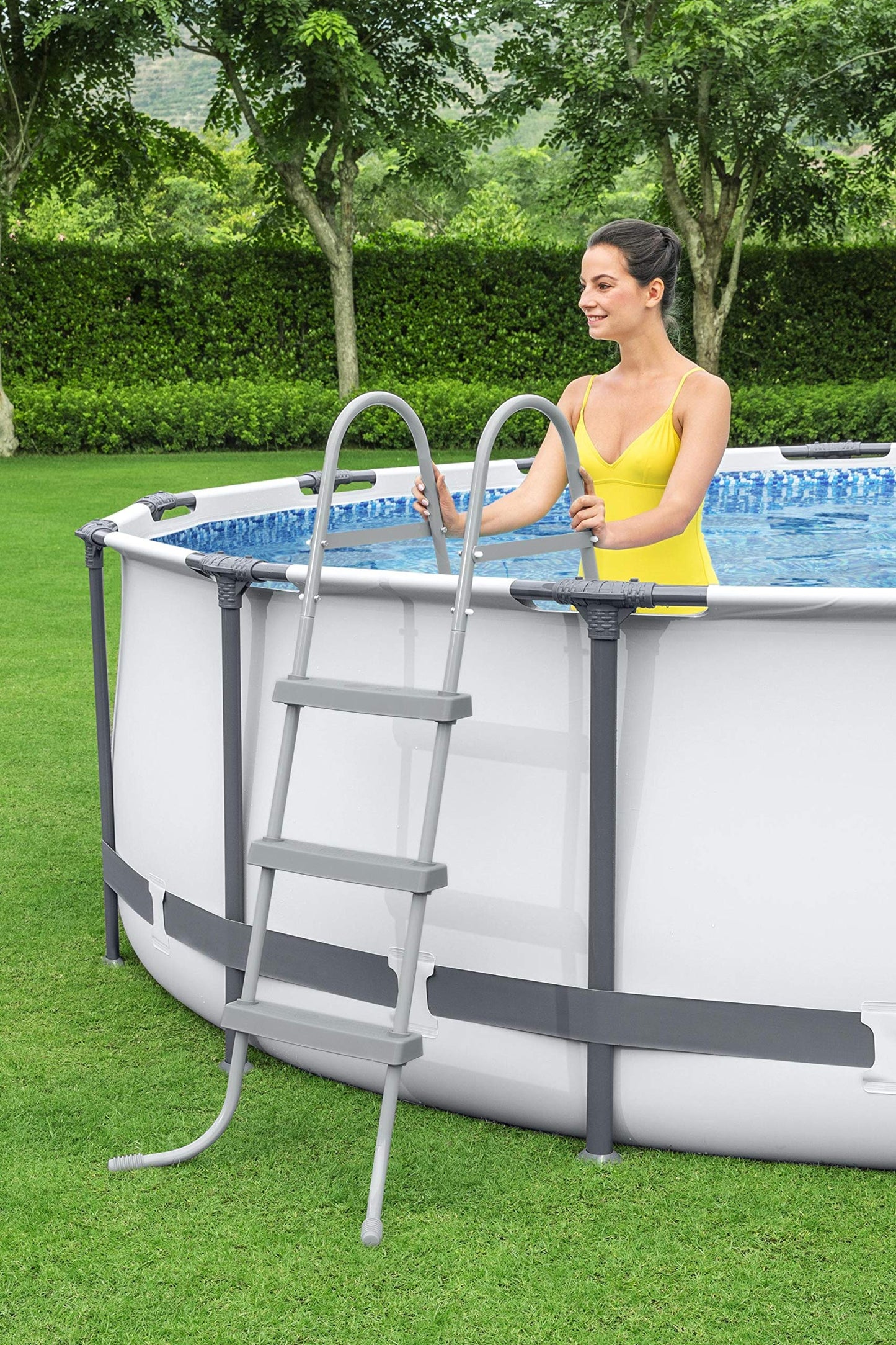 Bestway: Steel Pro MAX 15' X 42" Above Ground Pool Set