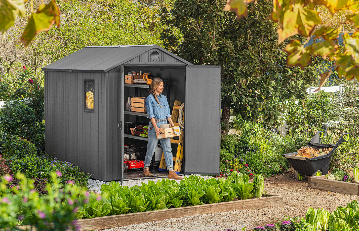 Keter Darwin Abri de rangement spacieux et robuste de 6 x 8 pieds pour organiser les accessoires de jardin et les outils d'extérieur avec doubles portes et plafond haut, gris