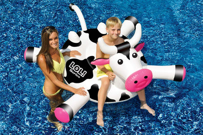 SWIMLINE Original Giant Ride On Inflatable Pool Float Lounge Series | Flotteurs W/jambes stables ailes grand gonflement ridable été plage natation fête grand radeau tube décoration Tan jouets pour enfants adultes LOL vache