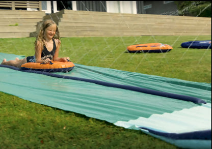 TEAM MAGNUS 18ft XL Slip and Slide - Toboggan gonflable robuste avec arroseur central et XL Crash Pad XL - 18ft