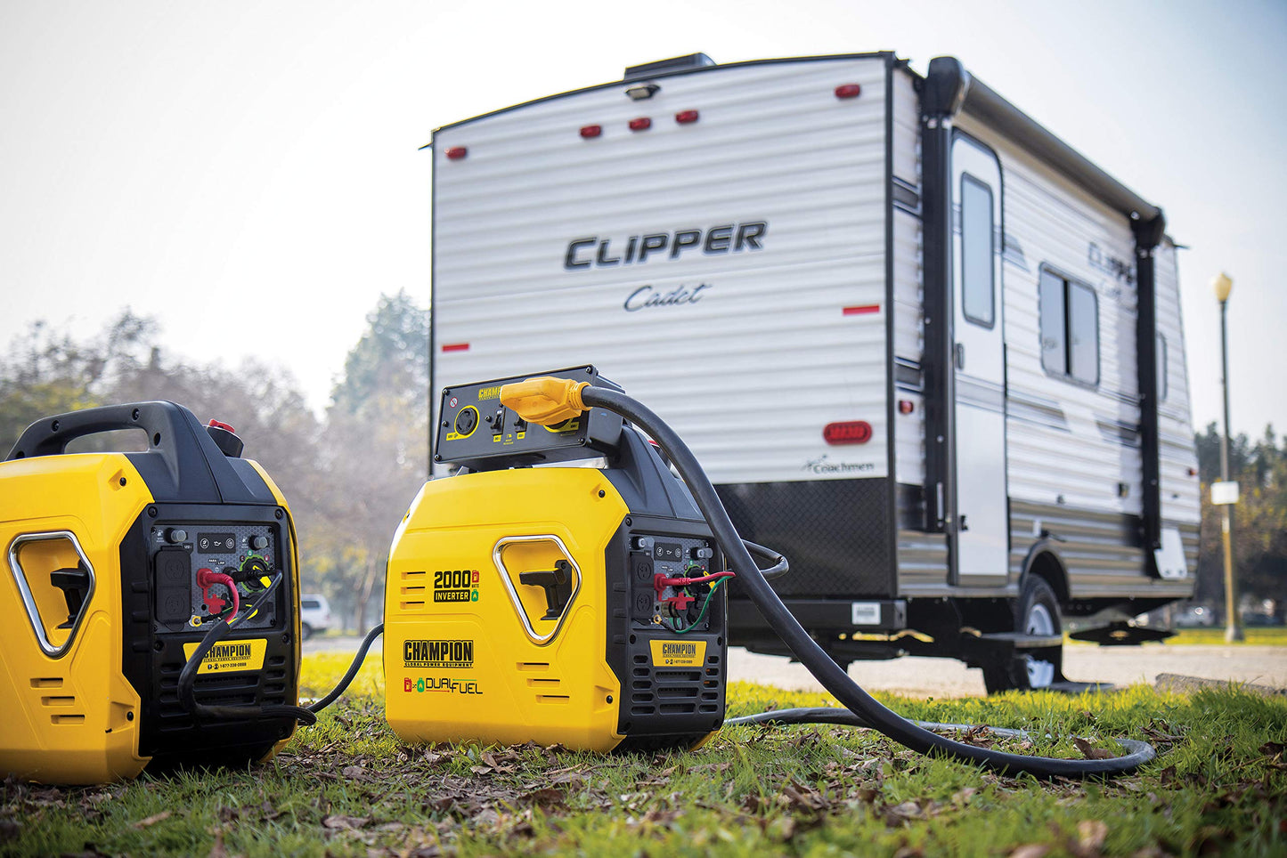 Champion Power Equipment 100900 Générateur à onduleur double carburant 2000 watts, ultraléger 2000 watts + double carburant + manuel de démarrage EZ 