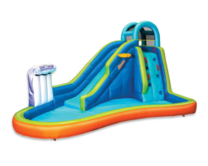 Toboggan aquatique géant gonflable - Immense piscine pour enfants (14 pieds de long sur 8 pieds de haut) avec arroseur intégré et panier de basket-ball - Parc d'aventure extérieur Surf N Splash - Souffleur inclus