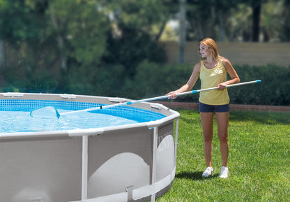 Écumoire à feuilles pour l'entretien des piscines hors terre