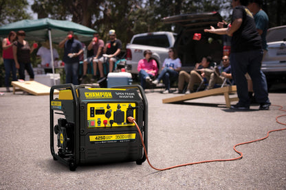 Champion Power Equipment 200954 Générateur à onduleur à cadre ouvert prêt pour camping-car, 4 250 watts, technologie silencieuse, 4 250 watts + gaz + démarrage manuel 