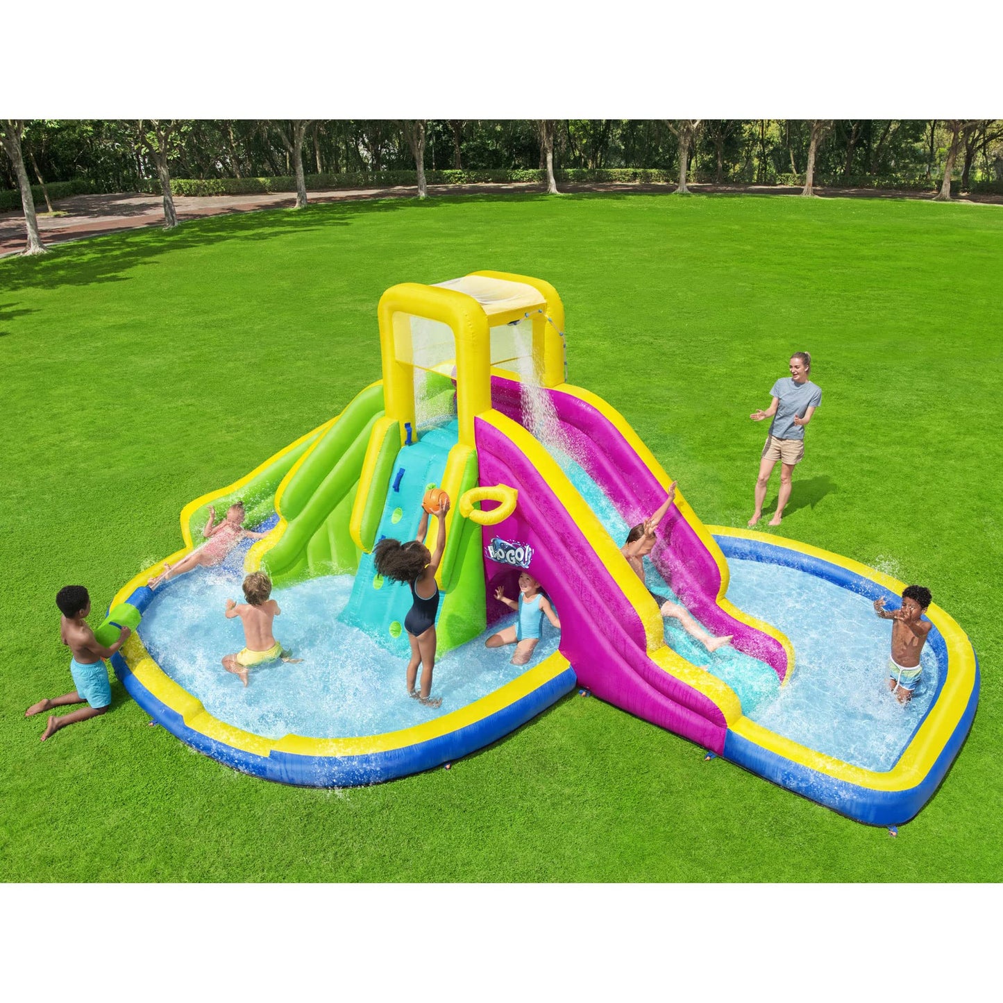 Bestway H2OGO ! Funfinity Splash Kids Méga parc aquatique gonflable d'extérieur avec pompe à air soufflante, toboggans, mur d'escalade et pulvérisateurs d'eau