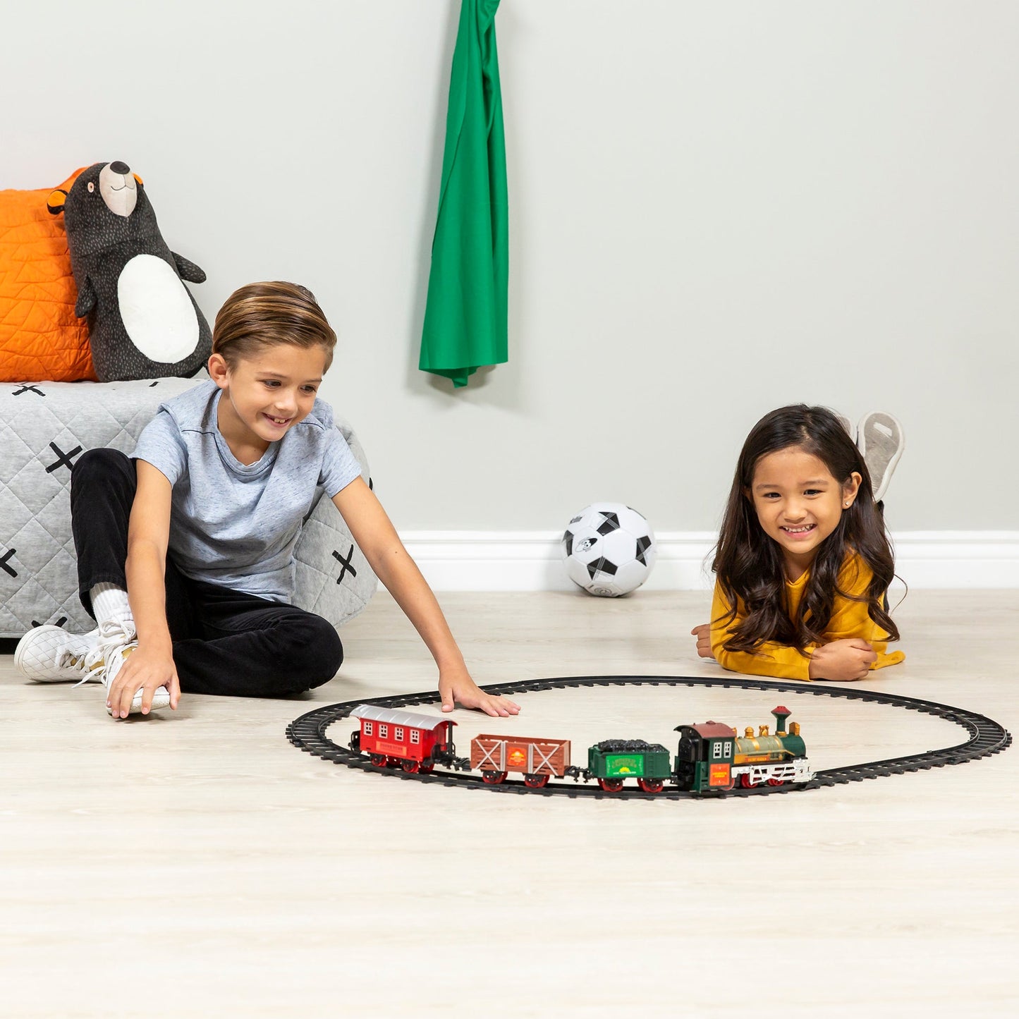 Kids Electric Railway Train Track Toy Play Set w/ Music, Lights